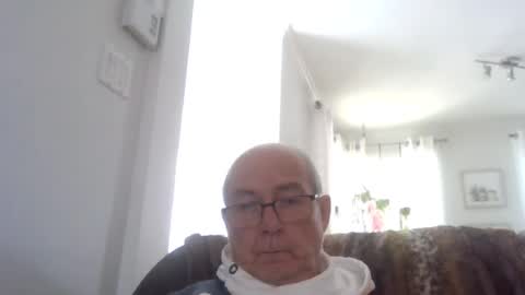 bernard1102 online show from 21, 7, 2026