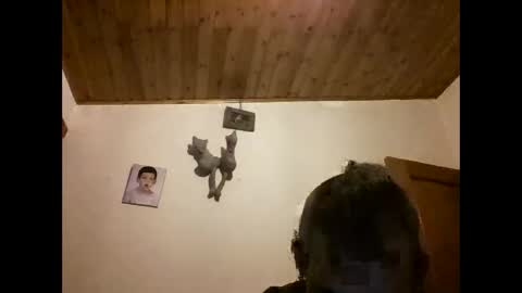 bernichaoss77 online show from 5, 3, 2025