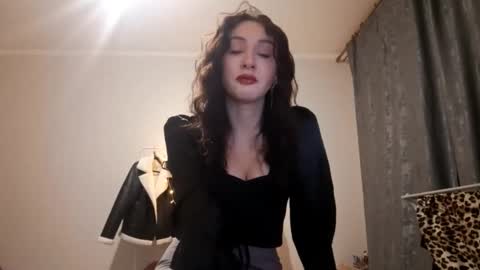 Amber online show from 3, 2, 2026