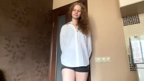 Snapshot of berniecemontell chatting on 20, 9, 2025 Sophia online show from 20, 9, 2025