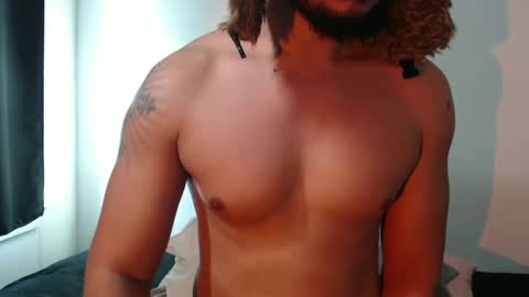 Snapshot of berriess_ chatting on 19, 2, 2025 berriess_ online show from 19, 2, 2025