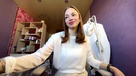 Snapshot of berry_buns chatting on 29, 9, 2025 Sofia online show from 29, 9, 2025