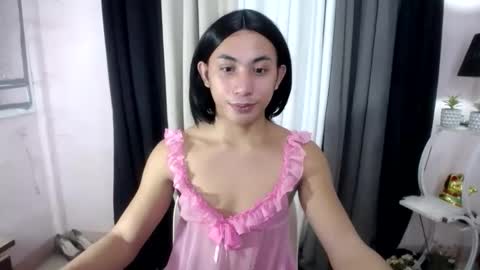 Snapshot of berry_shantal chatting on 8, 3, 2026 berry_shantal online show from 8, 3, 2026