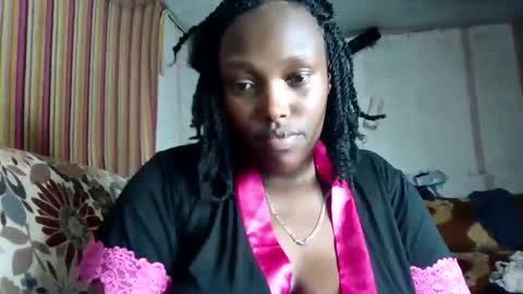 berrythighs online show from 25, 3, 2026