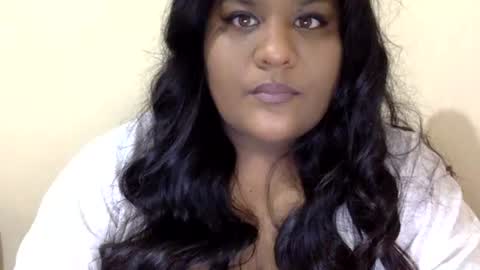 Snapshot of bess_eva chatting on 10, 7, 2026 Bess Eva online show from 10, 7, 2026