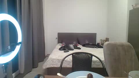 Snapshot of best_ass2000 chatting on 9, 3, 2025 best_ass2000 online show from 9, 3, 2025