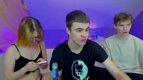 Danny and Kira online show from 17, 2, 2025