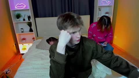 Danny and Kira online show from 1, 3, 2025