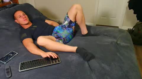 Snapshot of bestcockhere chatting on 12, 1, 2025 twitter zack1fisher online show from 12, 1, 2025