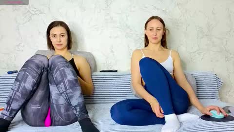 Snapshot of bestgirls2021 chatting on 20, 2, 2026 Hellen and Natali online show from 20, 2, 2026