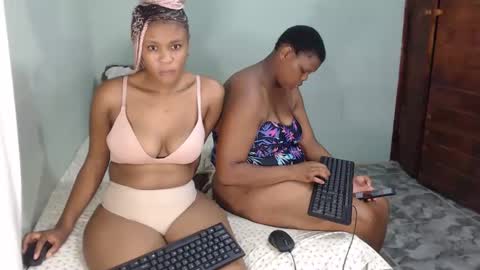 Snapshot of bestlia chatting on 9, 2, 2025 bestlia online show from 9, 2, 2025