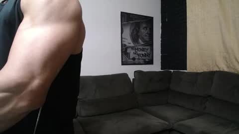Snapshot of bestmuscle chatting on 8, 6, 2026 bestmuscle online show from 8, 6, 2026