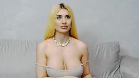 Snapshot of bethierusse chatting on 21, 1, 2025 bethierusse online show from 21, 1, 2025
