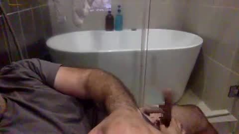 Snapshot of betoooox chatting on 17, 10, 2025 Virtual Gentleman online show from 17, 10, 2025