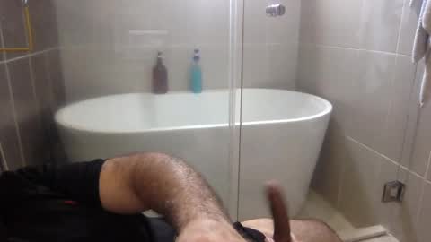 Snapshot of betoooox chatting on 27, 10, 2025 Virtual Gentleman online show from 27, 10, 2025