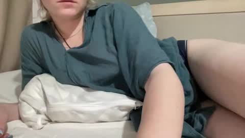 Bette online show from 3, 11, 2025