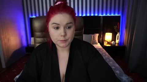 Snapshot of betttydark chatting on 1, 2, 2025 betttydark online show from 1, 2, 2025