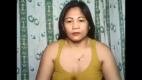 betty_83 online show from 4, 1, 2025