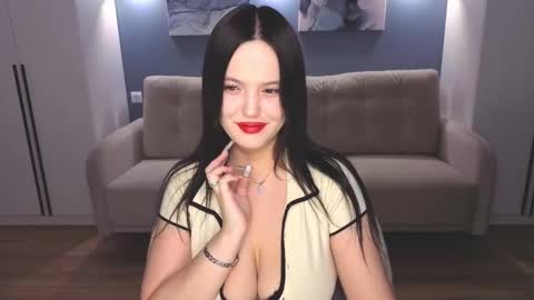 Snapshot of betty__davvis chatting on 9, 9, 2025 Betty online show from 9, 9, 2025
