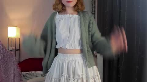 Snapshot of betty_witchy chatting on 2, 10, 2025 Dory make me happier online show from 2, 10, 2025