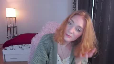 Snapshot of betty_witchy chatting on 7, 10, 2025 Dory make me happier online show from 7, 10, 2025