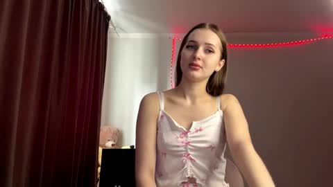 Snapshot of bettyberneett chatting on 14, 4, 2026 Emily Stream every day online show from 14, 4, 2026