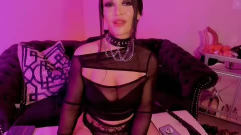 NatashaxoBangs online show from 14, 2, 2025