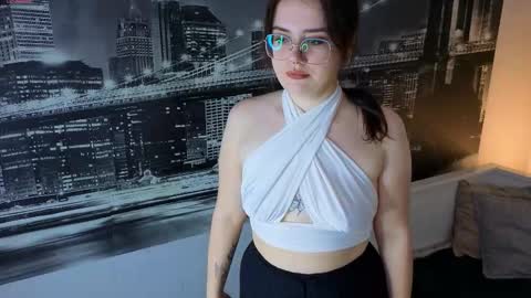 bettywatkins online show from 13, 12, 2025