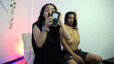 between two skins online show from 9, 9, 2025