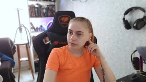 beverly_yay online show from 3, 5, 2026