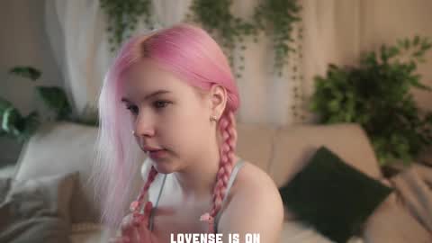 Eliz online show from 28, 11, 2025