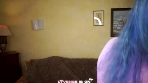 Snapshot of bezuya chatting on 25, 5, 2026 Eliz online show from 25, 5, 2026