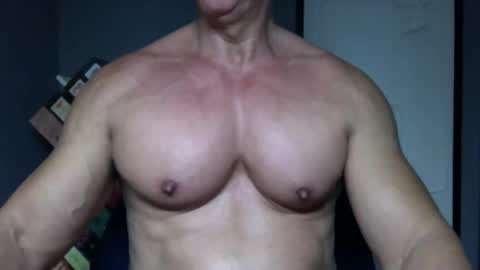 BGDKMUSCLEGUY - SELECTED BY CHATURBATE AS A TOP BROADCASTER FOR 2023 online show from 16, 12, 2025