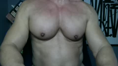 BGDKMUSCLEGUY - SELECTED BY CHATURBATE AS A TOP BROADCASTER FOR 2023 online show from 20, 5, 2026