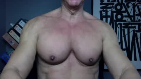 BGDKMUSCLEGUY - SELECTED BY CHATURBATE AS A TOP BROADCASTER FOR 2023 online show from 20, 5, 2026