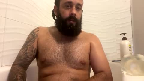 Snapshot of bgonzo_1118 chatting on 27, 11, 2025 bgonzo_1118 online show from 27, 11, 2025