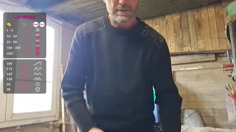 Snapshot of bi_french69 chatting on 30, 10, 2025 My name is David and if you like public exhibitions you wont be disappointed with me LoL - My favorite vibes is 44 online show from 30, 10, 2025