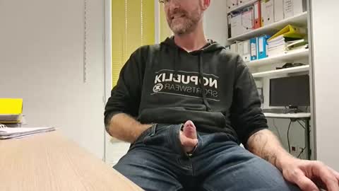 Snapshot of bi_french69 chatting on 12, 11, 2025 My name is David and if you like public exhibitions you wont be disappointed with me LoL - My favorite vibes is 44 online show from 12, 11, 2025