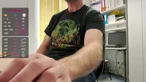 Snapshot of bi_french69 chatting on 14, 11, 2025 My name is David and if you like public exhibitions you wont be disappointed with me LoL - My favorite vibes is 44 online show from 14, 11, 2025