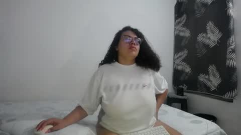 Snapshot of bianca_boobs chatting on 25, 3, 2026 Bianca Tuesday to Sunday from 2am to 6am UTC-5 online show from 25, 3, 2026