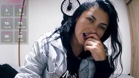 bianca_jhonsson online show from 25, 10, 2025