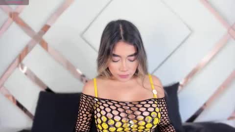Snapshot of bianca_montclair chatting on 11, 10, 2025 online show from 11, 10, 2025