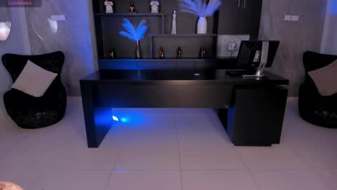 Bianca Pierce online show from 18, 12, 2025