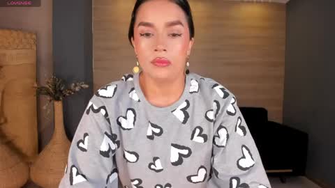 Bianca Pierce online show from 8, 5, 2026