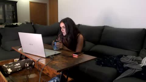 biancascofield online show from 23, 11, 2025