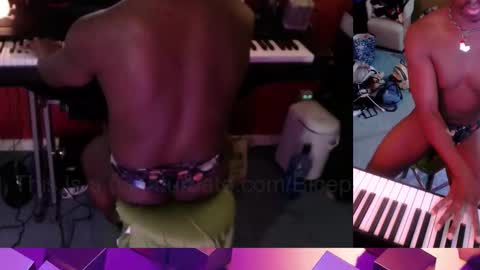 Snapshot of bicepsandfrot chatting on 16, 2, 2026 BicepsandFrot online show from 16, 2, 2026