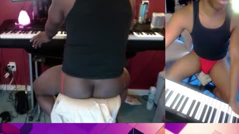 Snapshot of bicepsandfrot chatting on 19, 2, 2026 BicepsandFrot online show from 19, 2, 2026