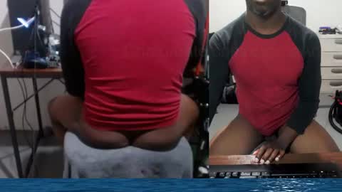 Snapshot of bicepsandfrot chatting on 19, 6, 2026 BicepsandFrot online show from 19, 6, 2026
