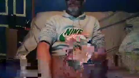 big9inchsnake online show from 17, 1, 2025