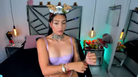 Snapshot of big__pussy69 chatting on 15, 12, 2024 big__pussy69 online show from 15, 12, 2024